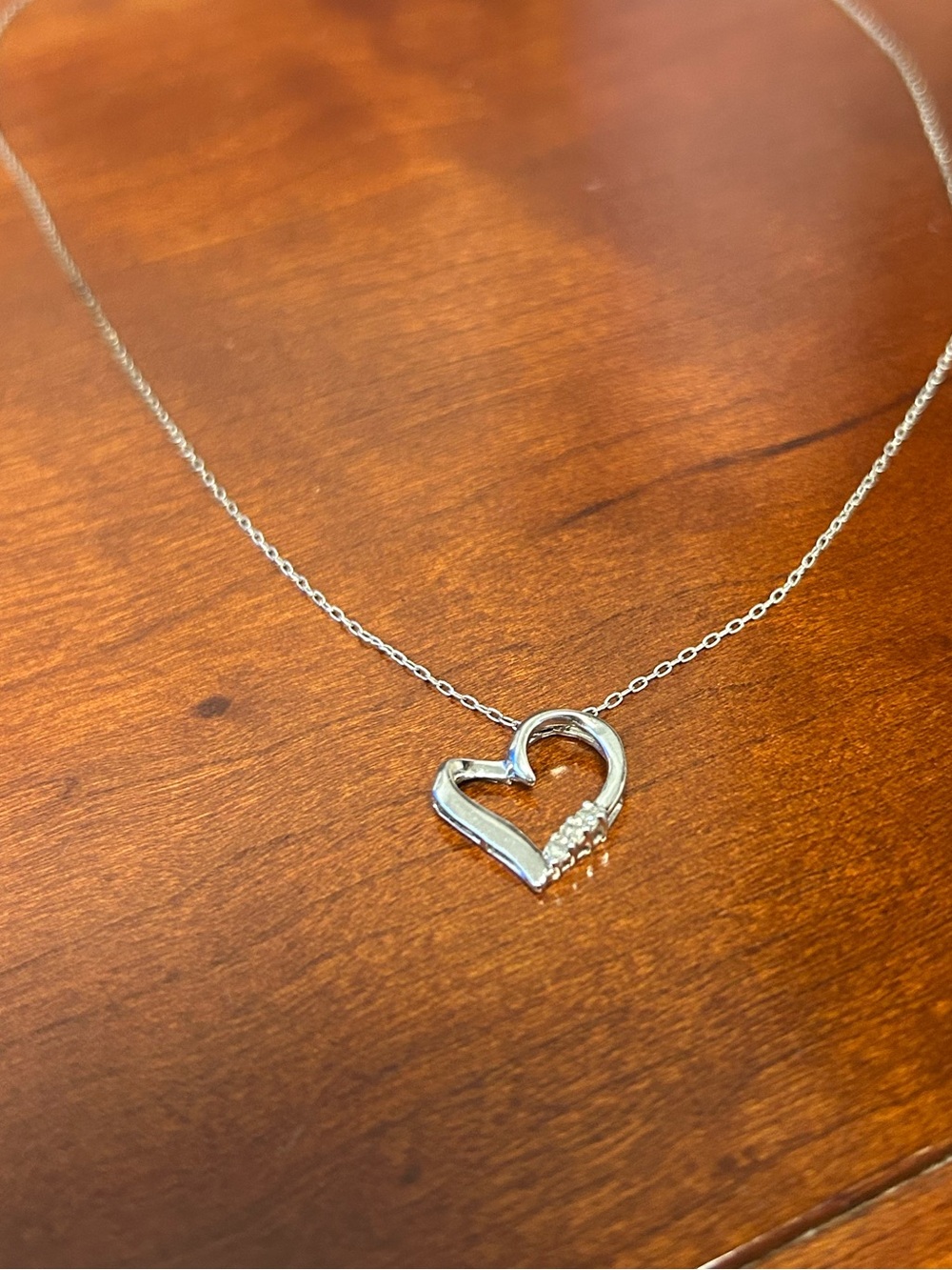 10K White Gold Diamond Accent Heart Pendant (Pendant Only)